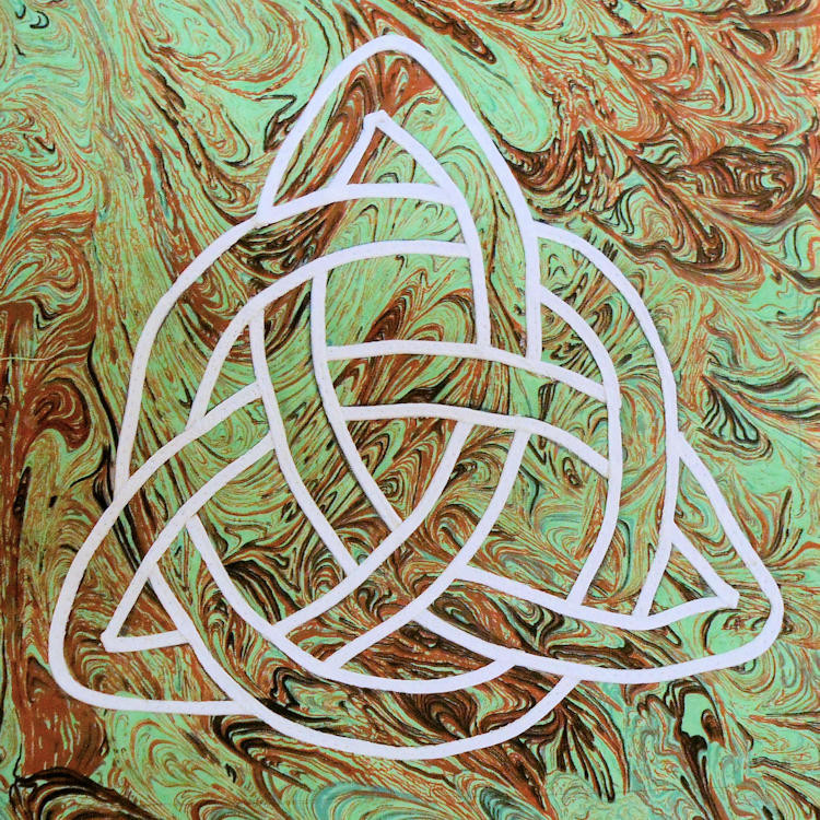 FaithCeltic Knot Braid WorkPaper Pattern - Product Image